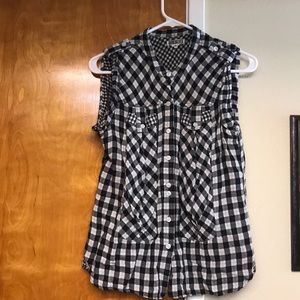 Checkered top